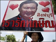 Một người biểu tình ủng hộ cựu Thủ tướng Thaksin.